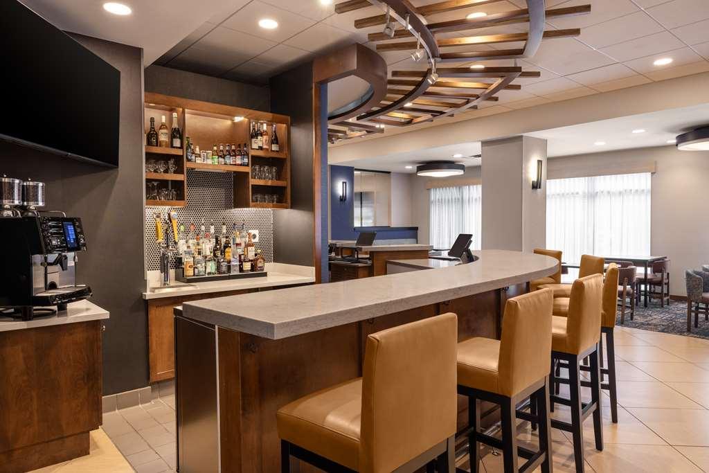 Hyatt Place Sterling Dulles Airport North Hotel Restaurante foto